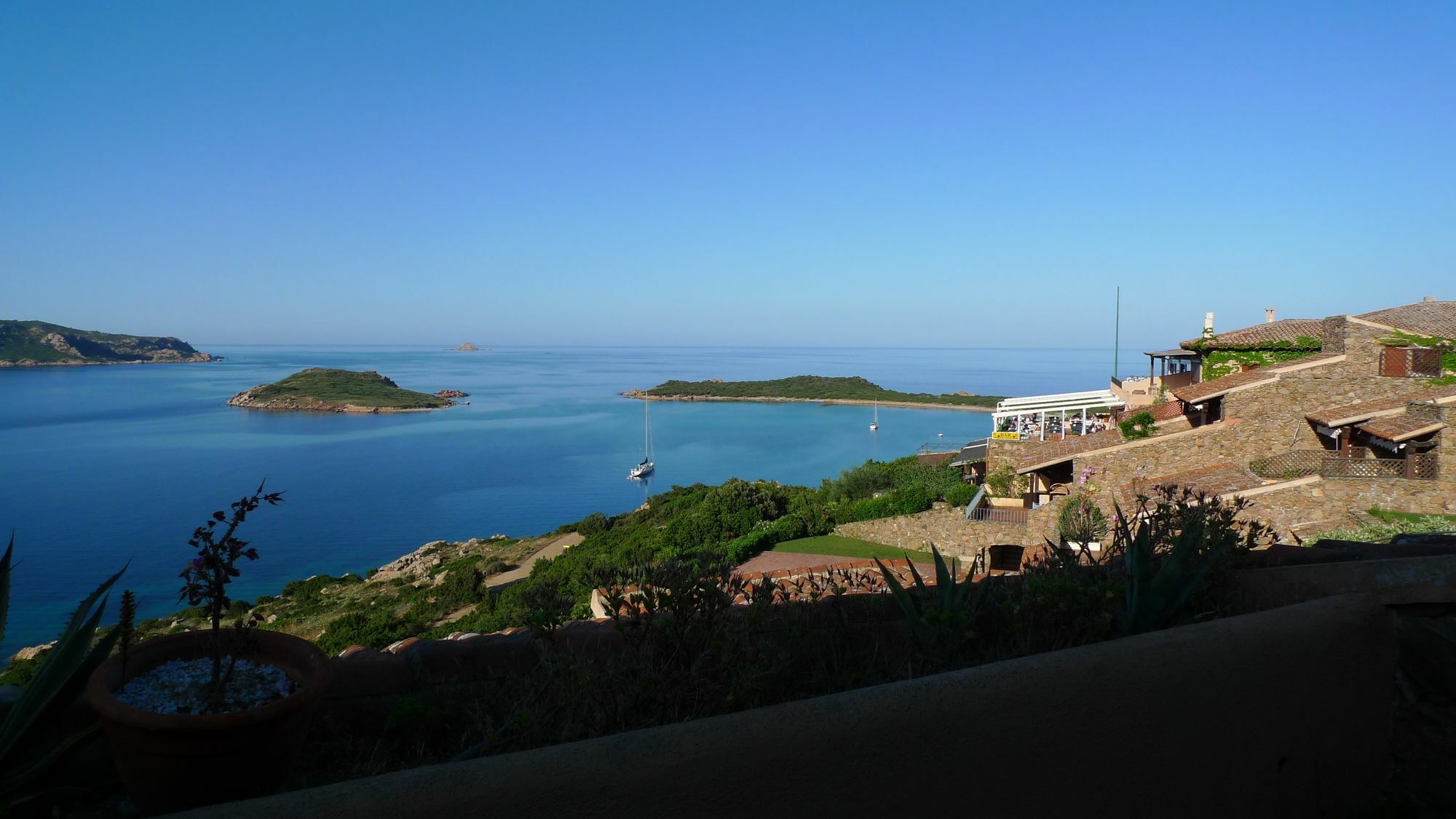 Casa Blue Villaggio Est Capo Coda Cavallo Dış mekan fotoğraf