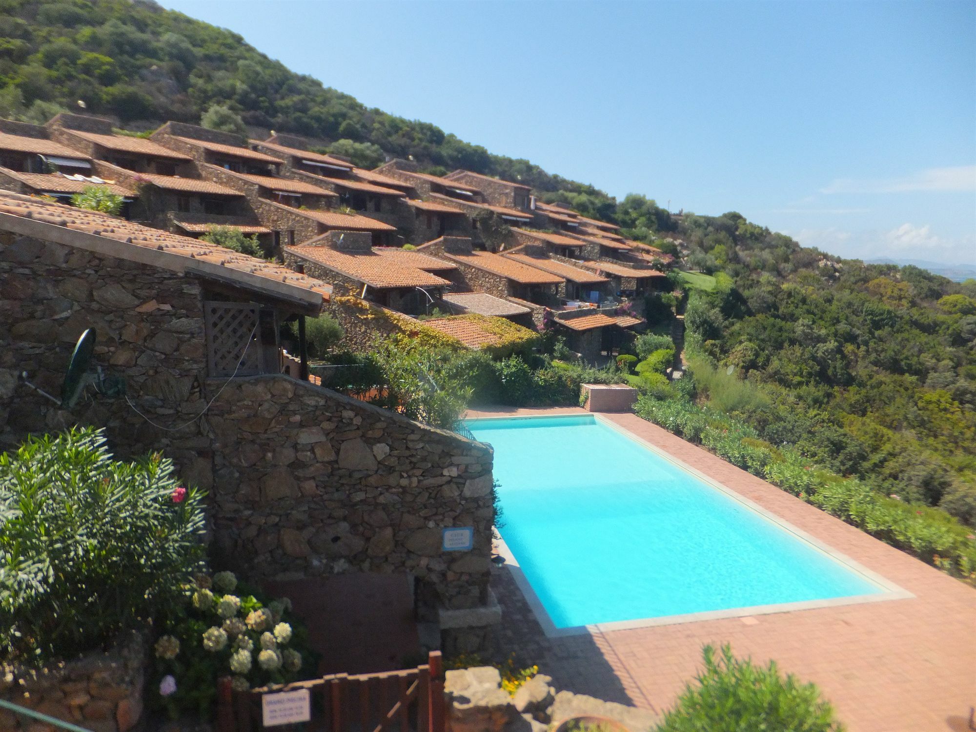 Casa Blue Villaggio Est Capo Coda Cavallo Dış mekan fotoğraf