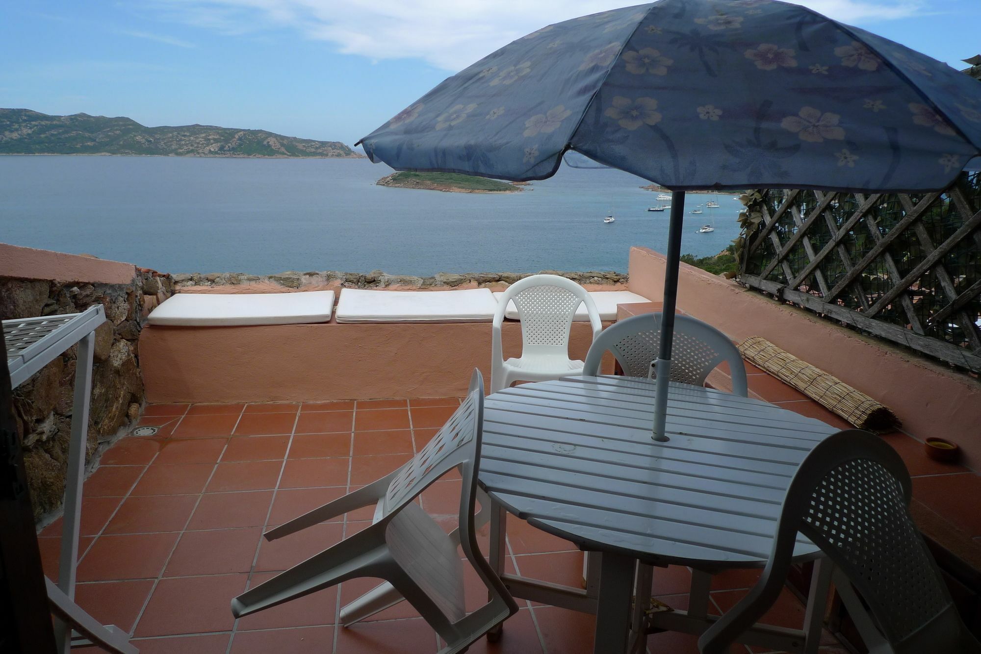 Casa Blue Villaggio Est Capo Coda Cavallo Dış mekan fotoğraf