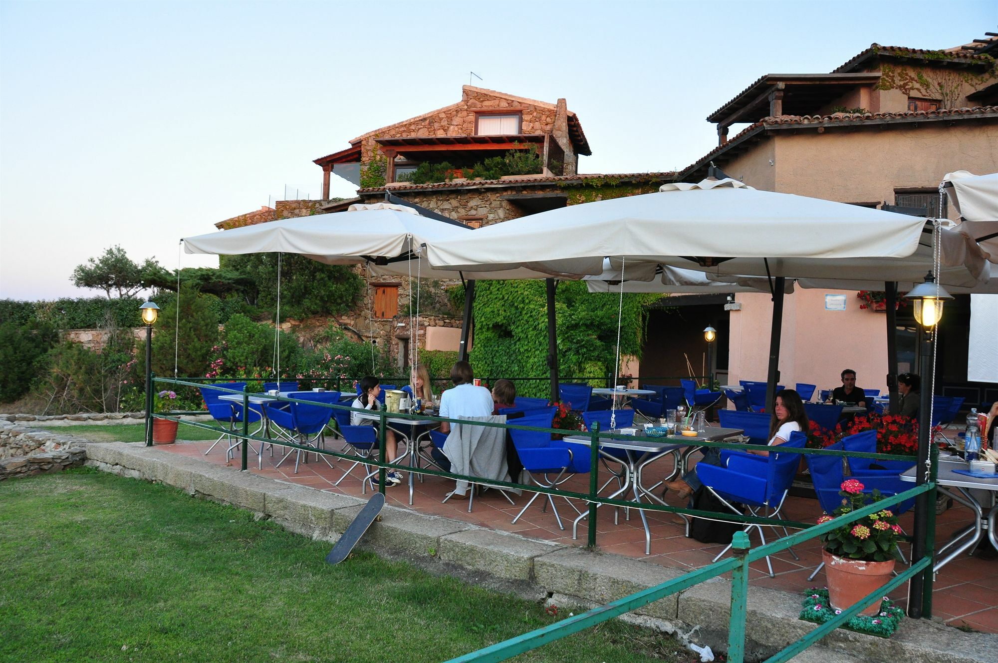 Casa Blue Villaggio Est Capo Coda Cavallo Dış mekan fotoğraf