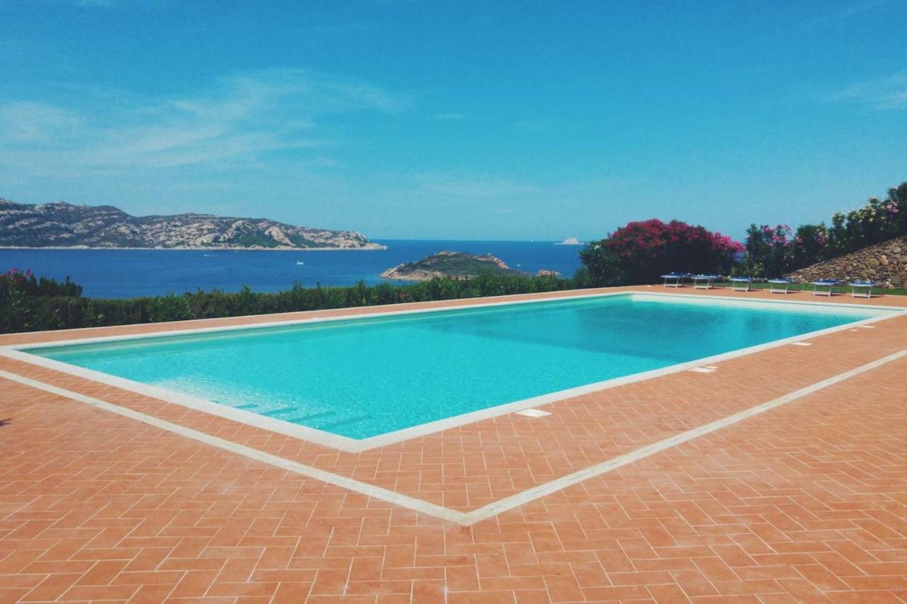 Casa Blue Villaggio Est Capo Coda Cavallo Dış mekan fotoğraf